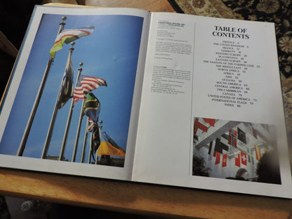 Flags of the World by Bill Yenne (1993, Hardcover)