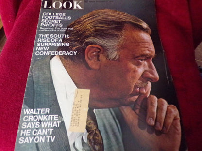 Look Magazine: Nov. 17, 1970 Issue, Feature: Walter Cronkite