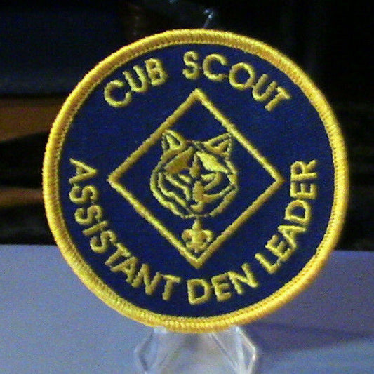 Official BSA: Cub Scout Assistant Den Leader Uniform Patch