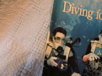 BSA: BOYS' LIFE Magazine, NOVEMBER 1993 Printing (Diving)