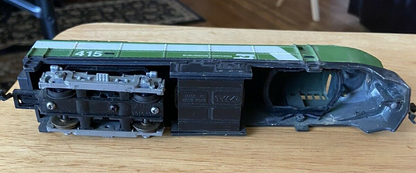 TYCO Burlington Northern Engine Model Railroad Car