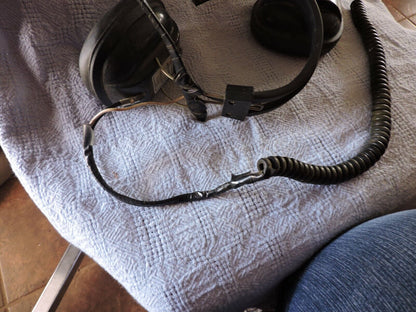 MIDLAND AVIATION HEAD SET--SELLING FOR PARTS