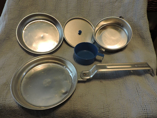 BSA-Aluminum Mess Kit--skillet  with lid/eating dish, pan with lid, cup