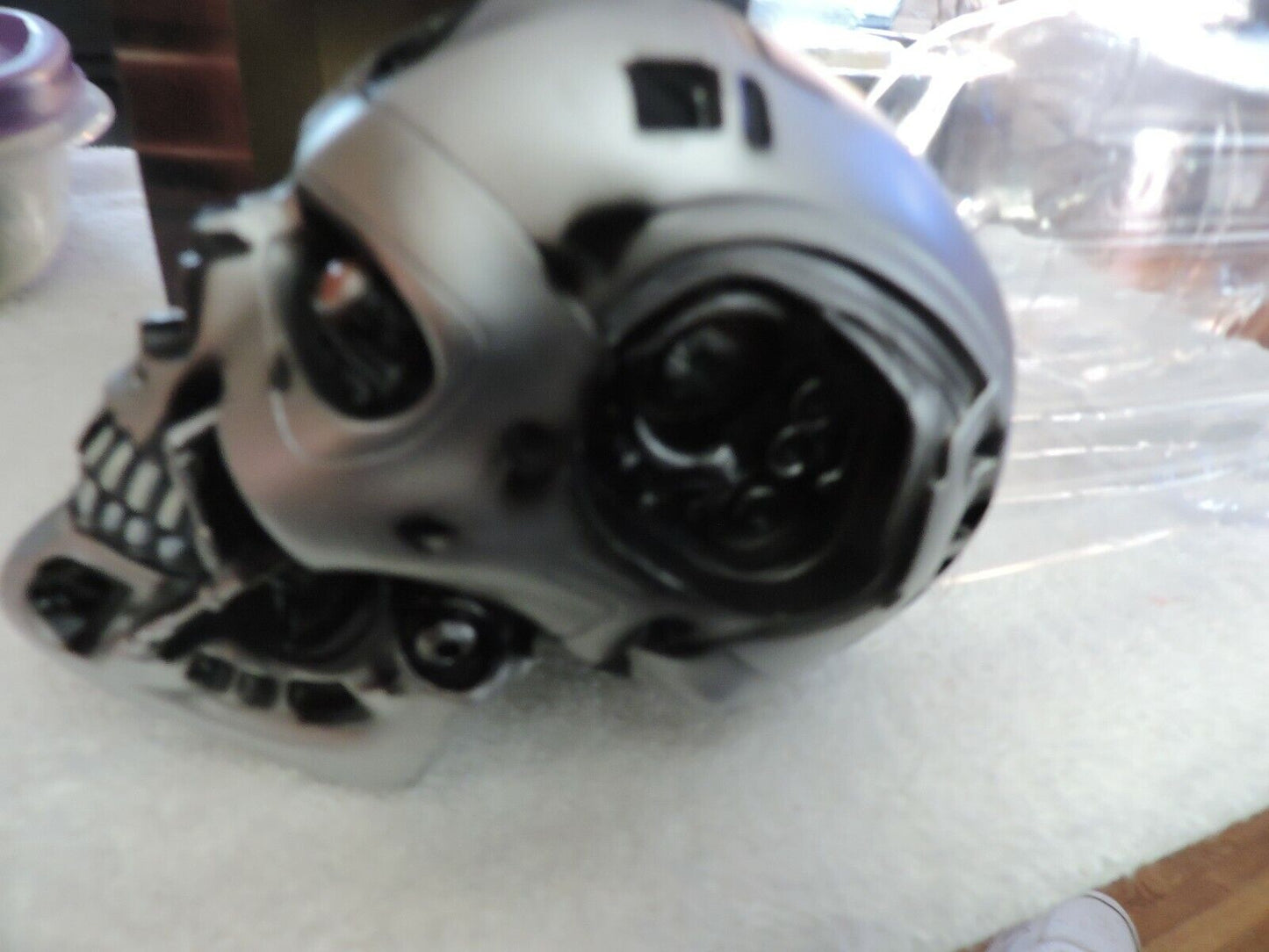 HALF SCALE ENDO SKULL  A LOOT CRATE EXCLUSIVE: CHRONICLE COLLECTIBLES TERMINATOR