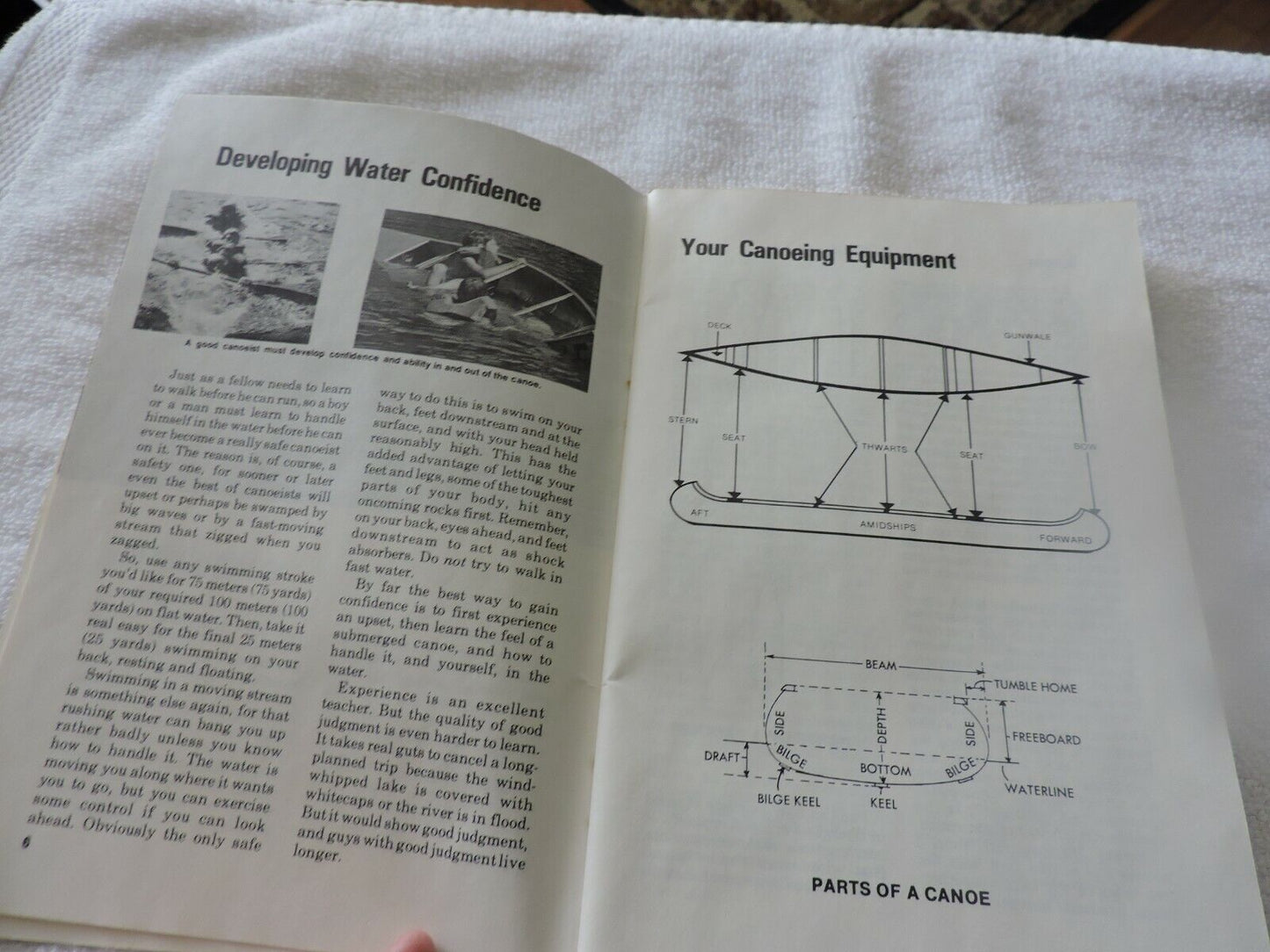 CANOEING BOY SOUTS MERIT BADGE BOOK 1986 PRINTING OF 1981 REVISION