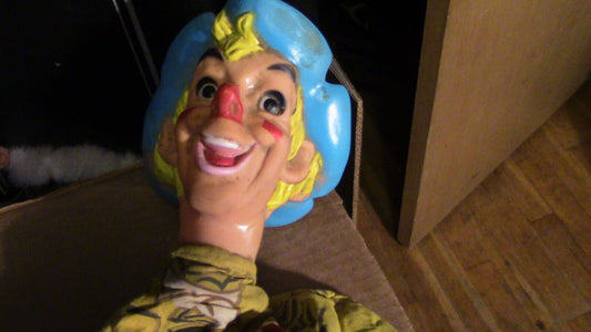 Vintage/Collectable 40 s Era Doll-