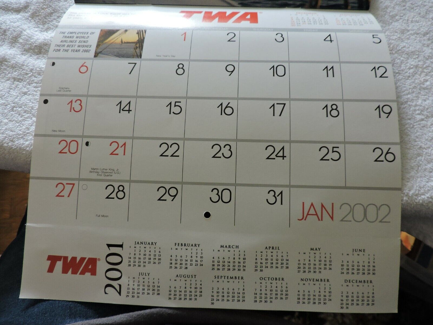 COLLECTIBLE TRANS WORLD AIRLINE 2001 TRAVEL CALENDAR-NEW
