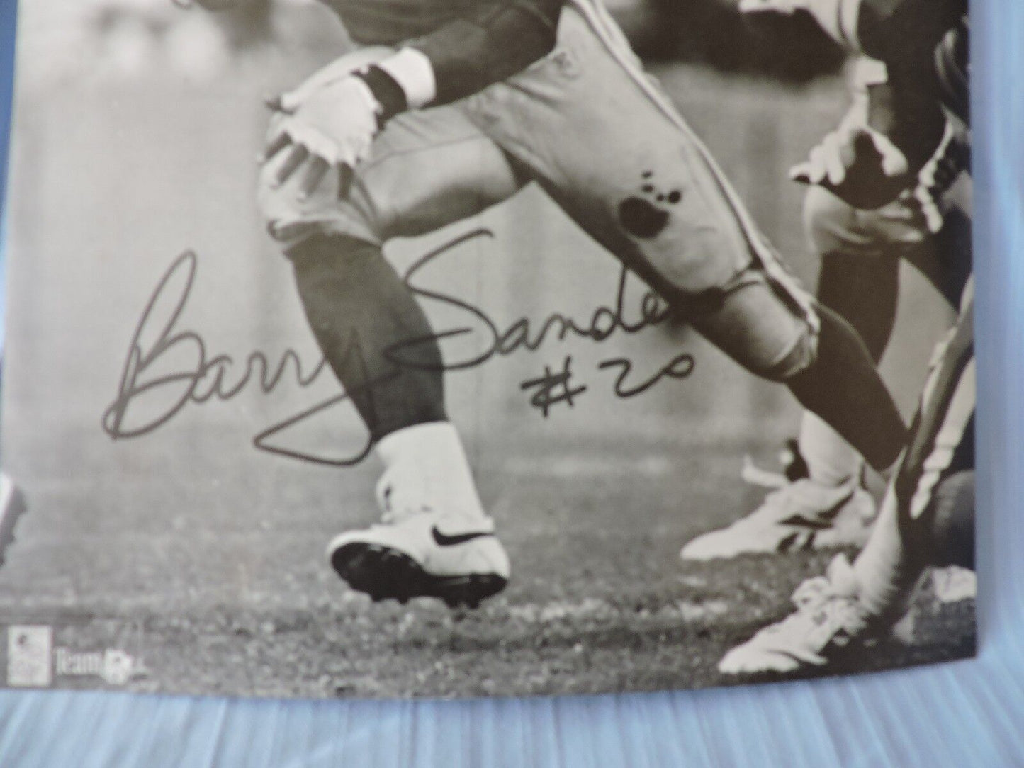 Signed Barry Sanders #20 Detroit Lions Photo Reprint-Rare Black and White