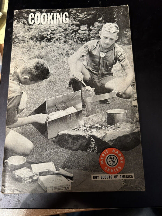 BSA MERIT BADGE SERIES: COOKING  1967 Printing