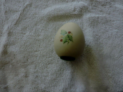 WOMACK DECORATIVE EGG---SLEIGH SCENE   USA