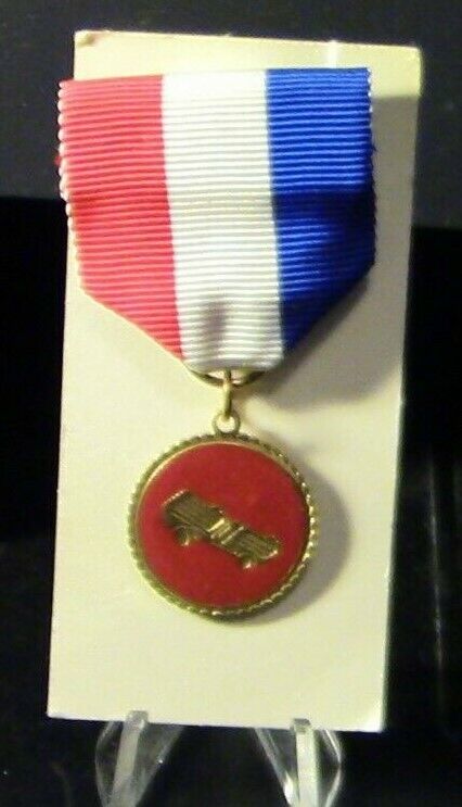 BSA-Cub Scouts: Pinewood Derbey Medal (Red) Patch