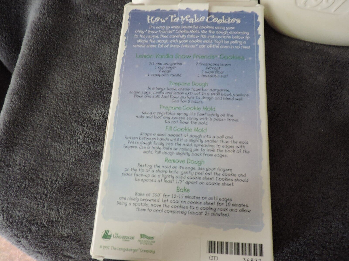 1997 Longaberger Pottery Chilly Snowman Cookie Mold Snow Friends Series- NIB
