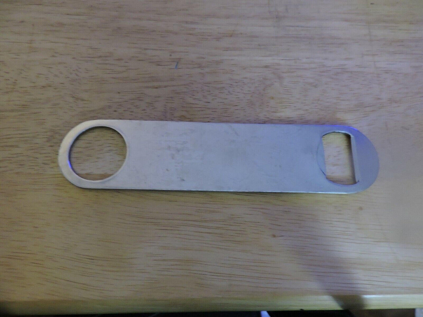 STAINLESS STEEL BOTTLE OPENER 7X1.75 INCHES (UNBRANDED)