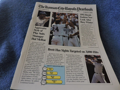 1992 Kansas City Royals MLB Baseball YEARBOOK