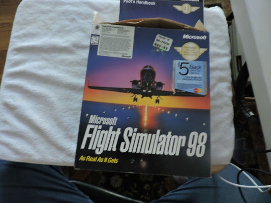 MICROSOFT FLIGHT SIMULATOR 98 AS REAL AS IT GETS 1998