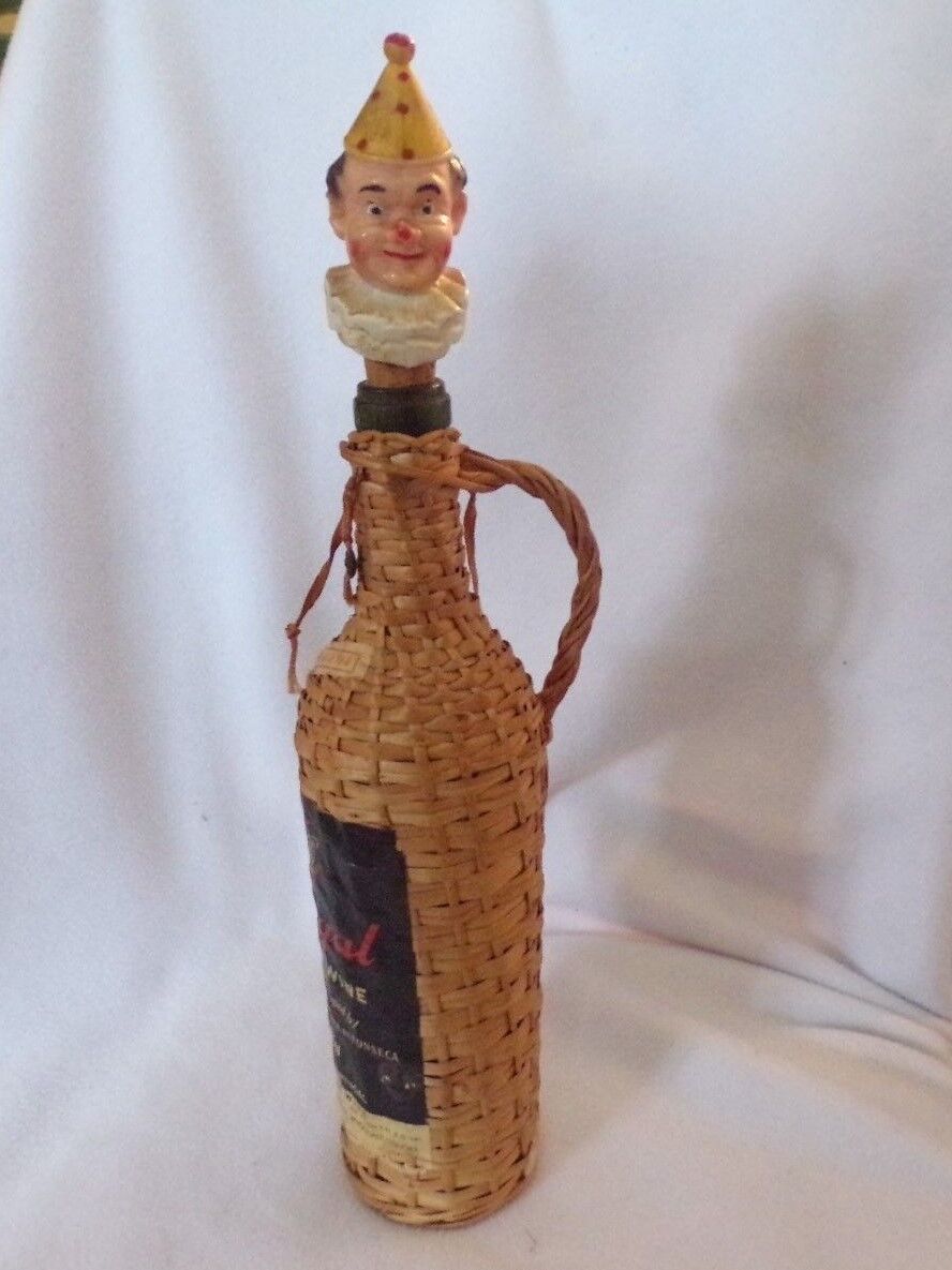 Fragal Lisbon Wine Bottle with Handwoven Basketweave Design and Clown Cork