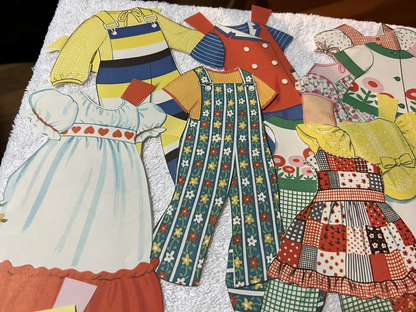 WHITMAN VALERIE WITH GROWIN' PRETTY HAIR PAPER DOLL 1971