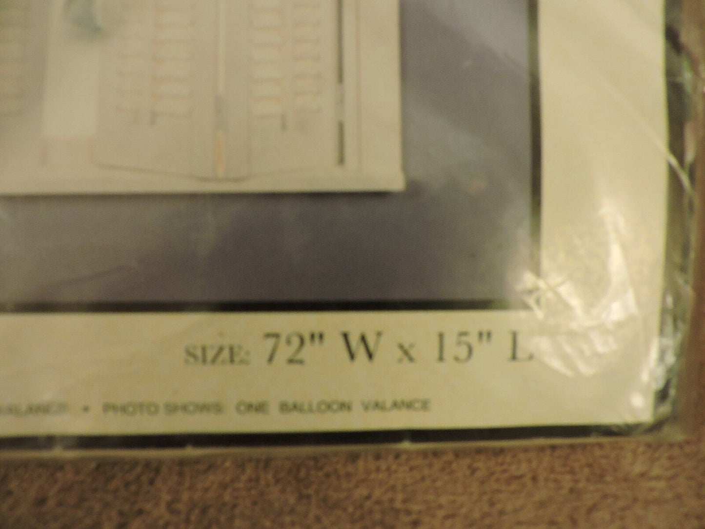 BALLOON VALANCE