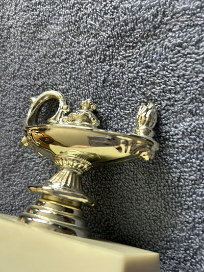 TROPHY:  " ALADDINS LAMP" 0 4 .25 X 3.5 X 3 INCHES