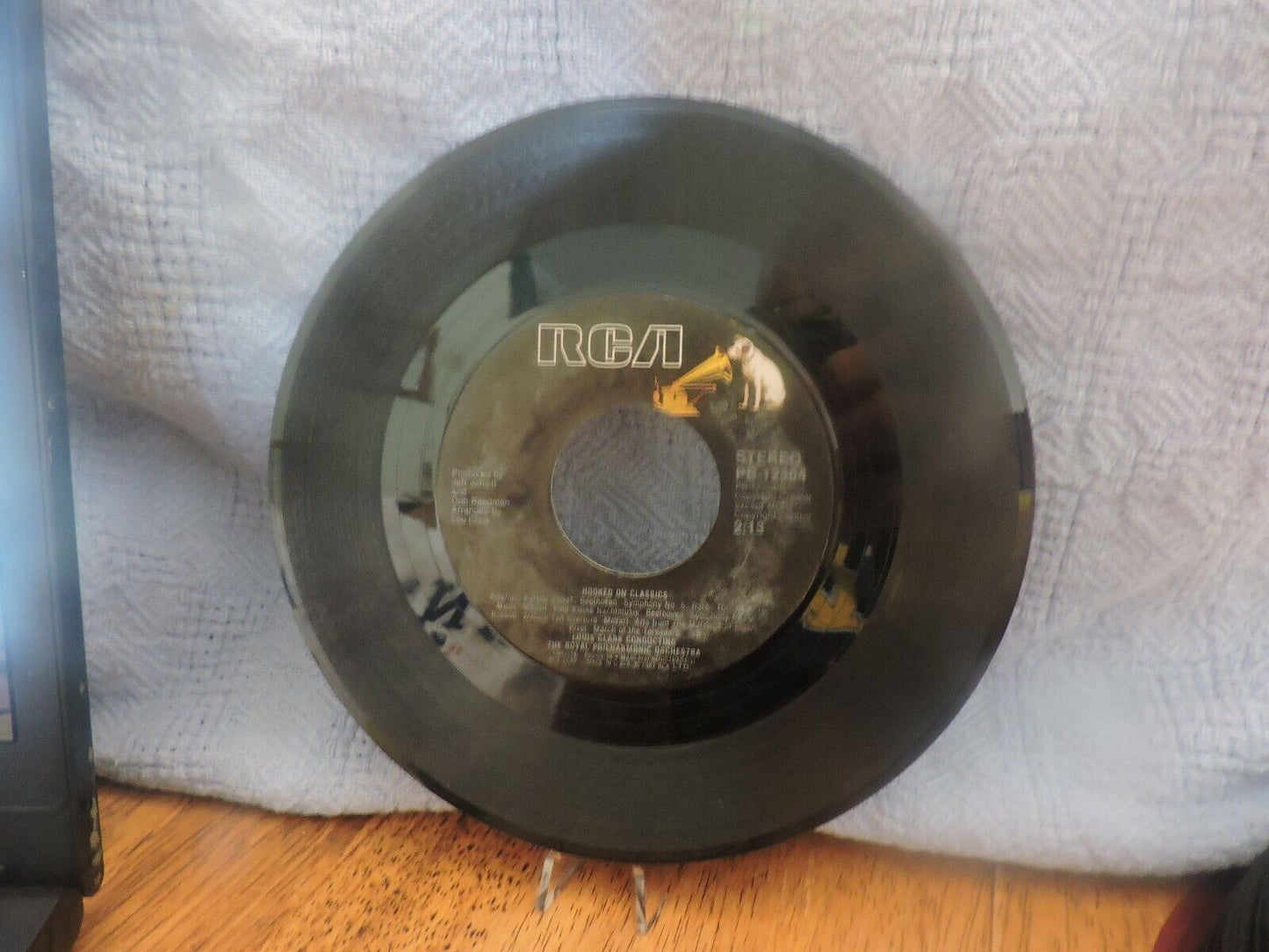RCA Vinyl Record 45 RPM; Hooked on Classics, Louis Clark Conductor