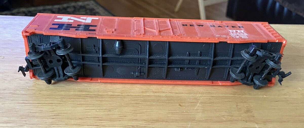 Model Railroad Car-"New Haven" Box Car