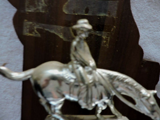 MISSOURI HORSEMANSHIP TROPHY--READY FOR A NEW NAME PLATE 7.5X7 INCHES