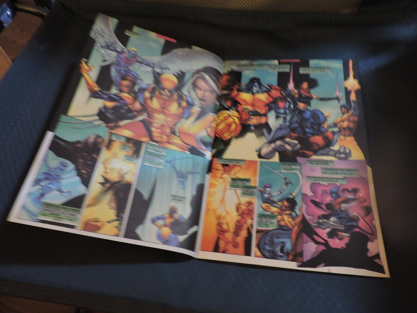 X-MEN: AN X-MAN DRIVEN TO MADNESS, A TEAM FORCED TO HUNT THEIR OWN!  #106 2000