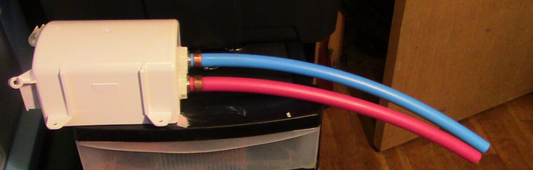 Sioux Chief Ox Box Outlet Box for 1/2" PEX or MPT. Lead-Free.