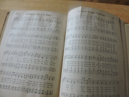 THE MODERN MUSIC SERIES:  ALTERNATE THIRD BOOK BY: ELEANOR SMITH 1903
