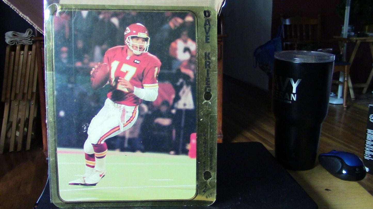 Official NFL: Kansas City Chiefs Picture Packet (7 Player Photo's & History)