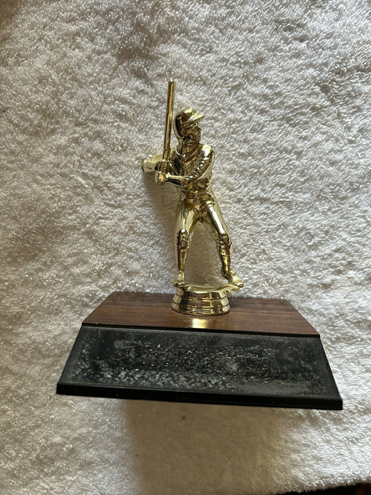 TROPHY: BASEBALL BATTER 5.25X4X3.5 INCHES