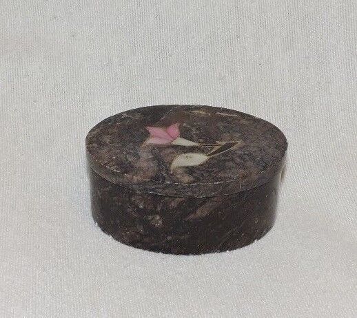 Small Marble Box/Container with a flower design on lid-Jewelry Box/Pill Box
