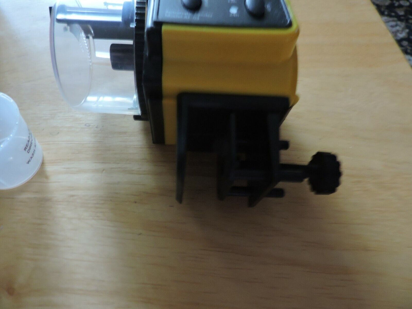 AUTOMATIC AQUATIC FEEDER--NEW IN BOX