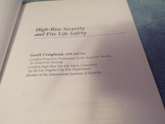 High Rise Security and Fire Life Safety by Geoff Craighead (1996, Hardcover)