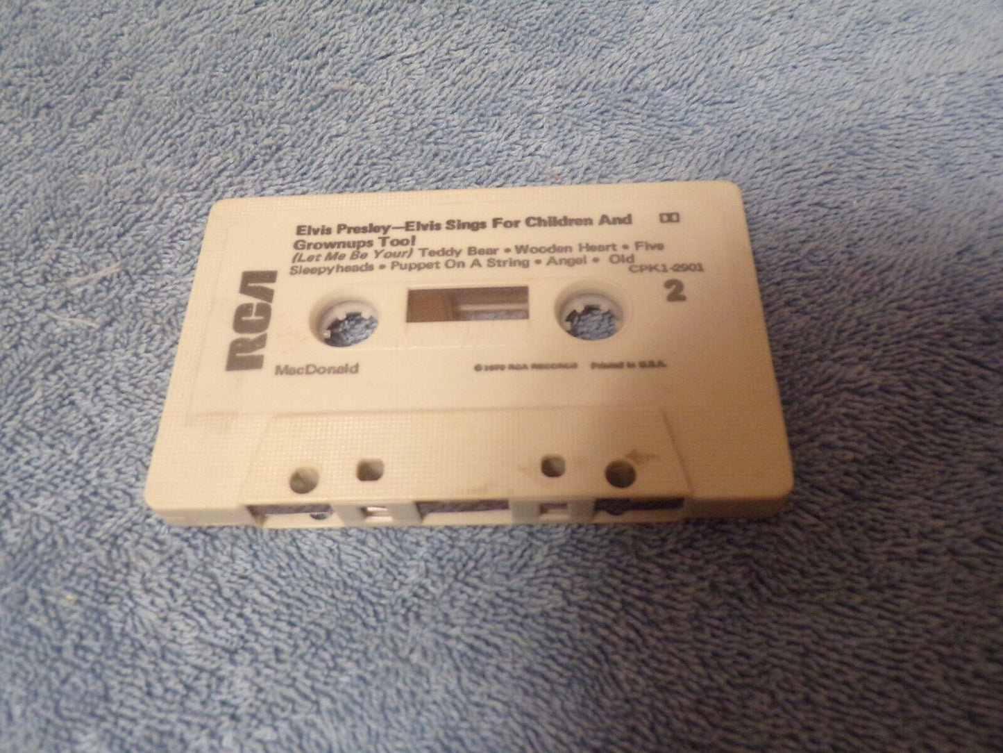 Elvis Presley - Elvis Sings for Children and Grownups Too (Cassette Tape)