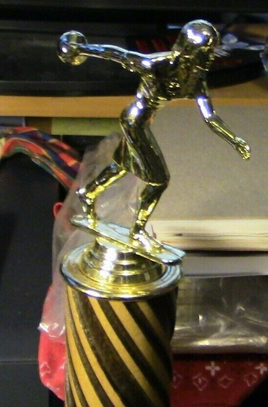 Bowling Trophy-WOMEN- (Ready for a new engraving plate) 15