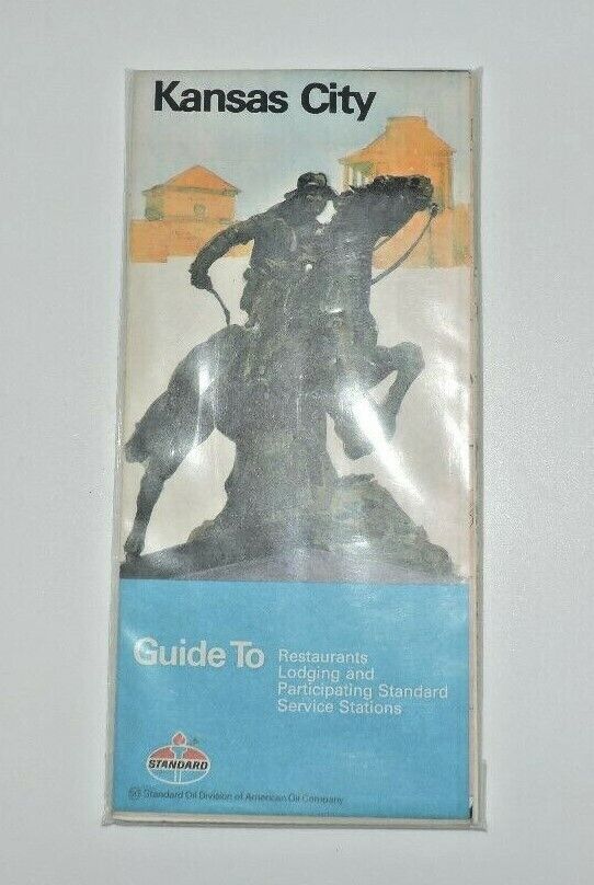 Vintage Guide To Kansas City Map and Brochure (Standard Gas)