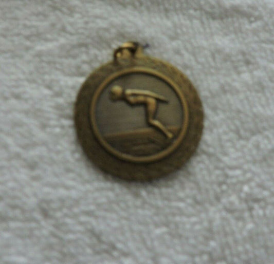 SWIMMING/DIVING  MEDAL  GOLD COLORED, 1.25 INCH ROUND