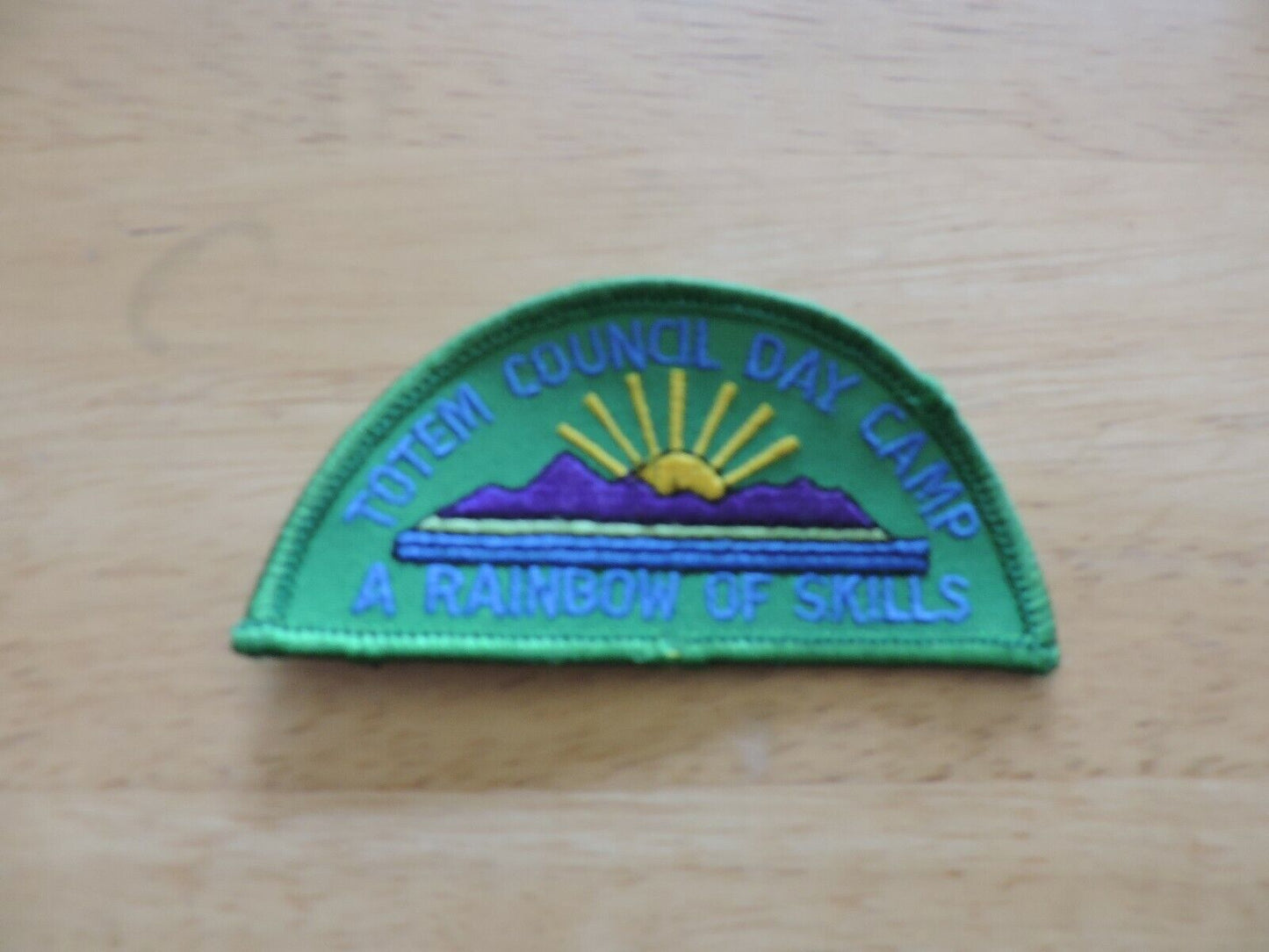 GIRL SCOUT RAINBOW OF SKILLS  PATCH-TOTEM COUNCIL DAY CAMP 3X1.75 HALF MOON