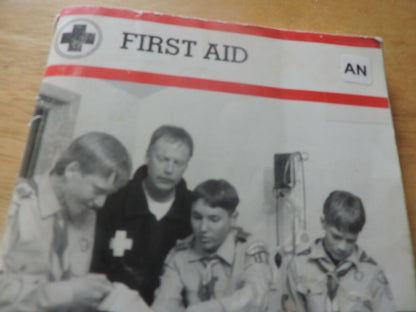 MERIT BADGE: FIRST AID--BOY SCOUTS OF AMERICA--2005 PRINTING