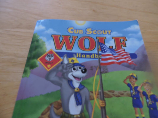 CUB SCOUT: WOLF  HANDBOOK  2005