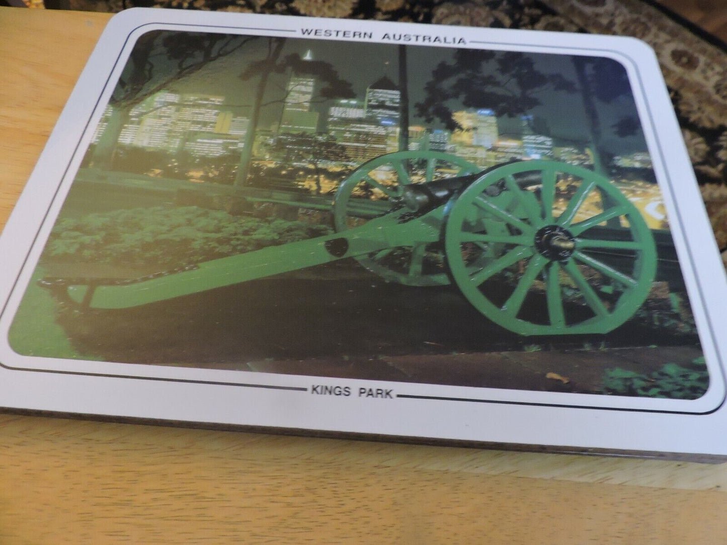 THE AUSTRALIA COLLECTION BY MONDA 6 PLACE MATS   ( AUSTRALIAN MADE) 11"x8.5"