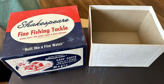 Vintage Shakespeare Wonderod 1765 box (no reel included)