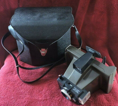 Poloroid Colorpach II Land Camera with Original Carrying Case