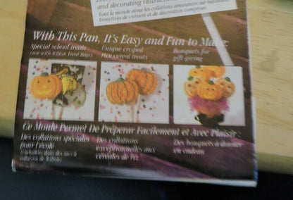 JACK-O-LANTERN COOKIE TREAT PAN (NEW)