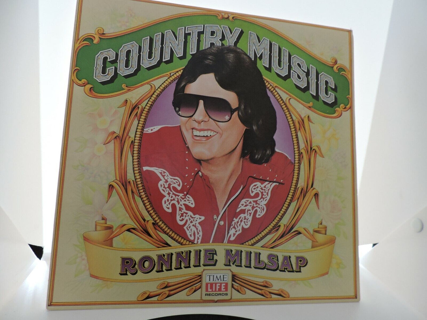 COUNTRY  MUSIC:   RONNIE MILSAP--TIME LIFE RECORDS