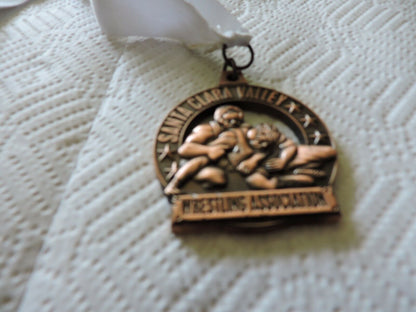SANTA CLARA VELLEY WRESTING ASSOCIATION MEDAL ON WHITE RIBBON