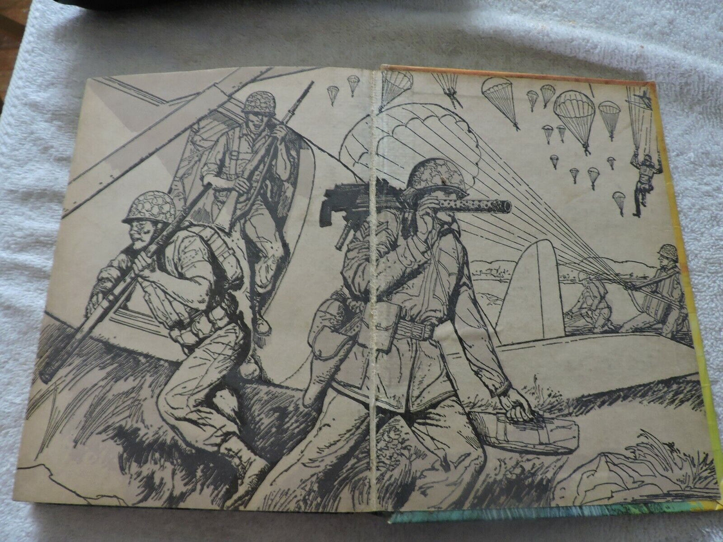 VINTAGE;   Combat The Counterattack Book  1964