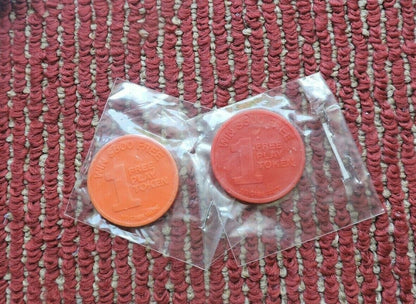 2 Vintage WESTWARD HO Las Vegas CASINO CHIP Plastic Tokens