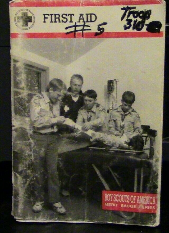 Merit Badge Series "First Aid" 1995 Edition